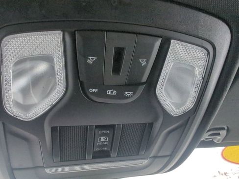 Used 2021 RAM 1500 Big Horn image 19