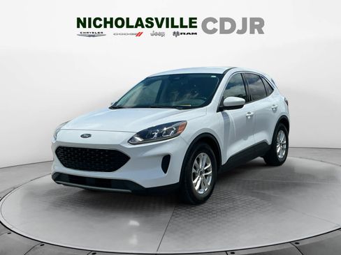 Used 2021 Ford Escape SE w/ Convenience Package FWD image 1