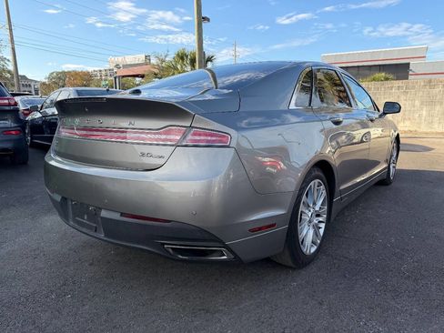 Used 2016 Lincoln MKZ Base 4dr Sedan image 6