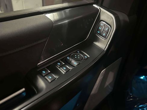 Used 2022 Ford F150 Raptor w/ Equipment Group 801A High image 17