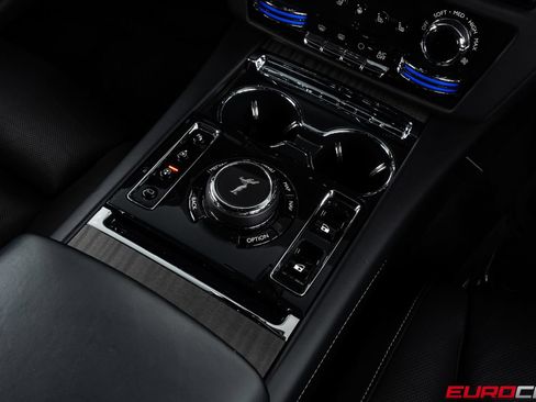 Used 2023 Rolls-Royce Ghost AWD/4WD image 32