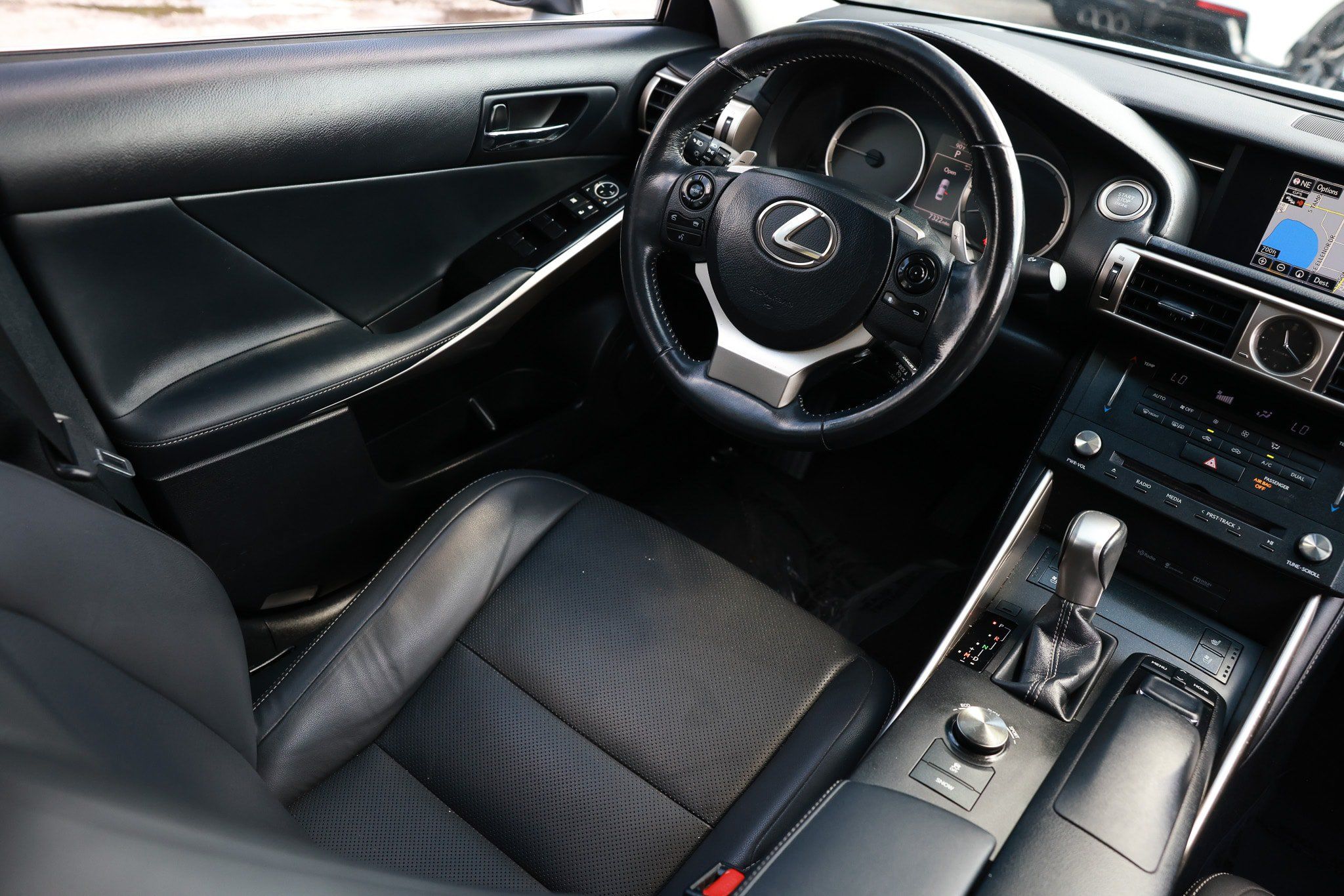Used 2016 Lexus IS 300 AWD w/ Navigation System Package image 24