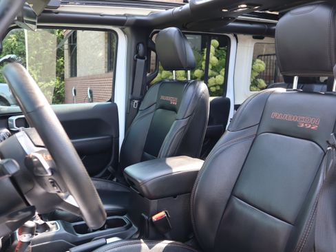 Used 2022 Jeep Wrangler Unlimited Rubicon w/ Dual Door Group (Lowers Only) AWD/4WD image 24