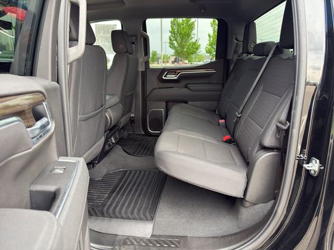 Used 2026 Chevrolet Silverado 1500 RST AWD/4WD image 38