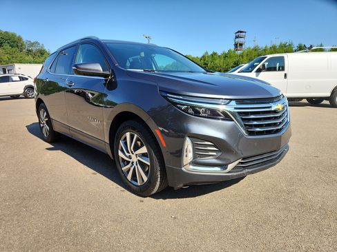 Used 2022 Chevrolet Equinox Premier image 11