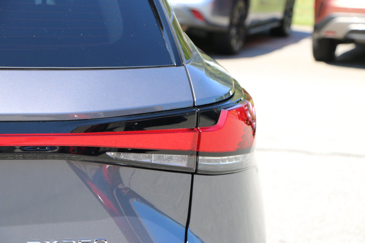 Used 2023 Lexus RX 350 Premium Plus w/ Accessory Package AWD/4WD image 7
