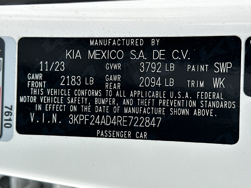 Certified 2024 Kia Forte LXS FWD image 31