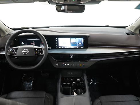 Used 2025 Nissan Murano Platinum w/ Cargo Package AWD/4WD image 16