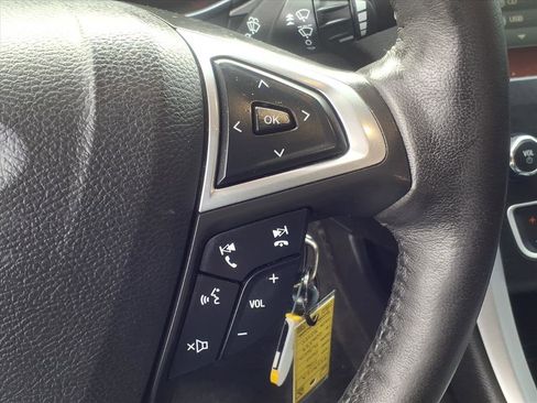 Used 2016 Ford Fusion SE image 20