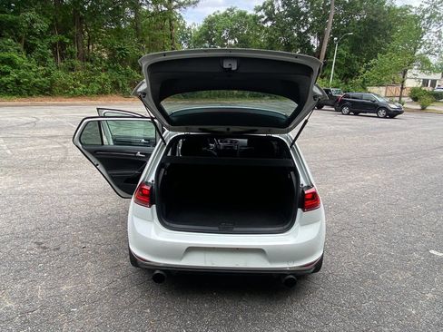 Used 2016 Volkswagen GTI SE w/ Lighting Package (SEL) FWD image 45