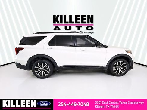 Used 2020 Ford Explorer ST w/ Premium Technology Package AWD/4WD image 9