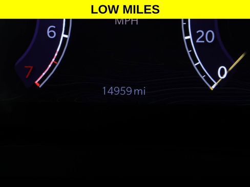 Used 2023 Jeep Grand Cherokee Laredo w/ Trailer Tow Prep Group (B) image 5