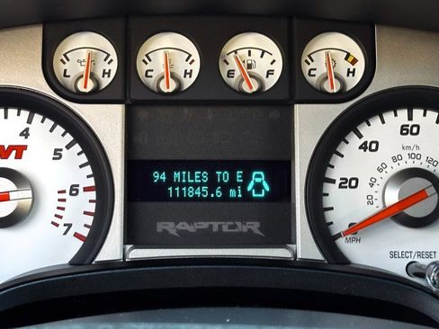 Used 2010 Ford F150 Raptor image 22