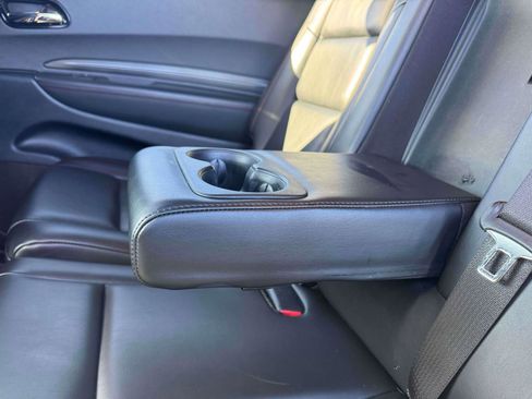 Used 2024 Dodge Durango GT image 11