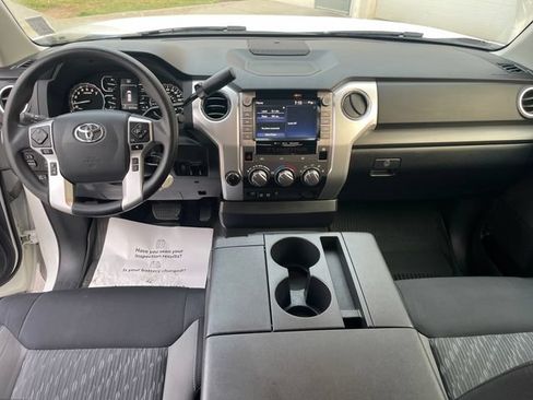 Used 2020 Toyota Tundra SR5 AWD/4WD image 13