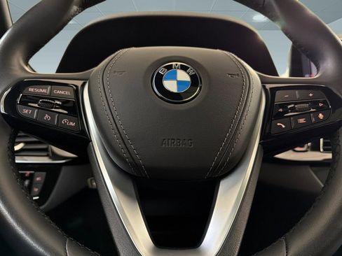 Used 2023 BMW 530i w/ Convenience Package RWD image 17