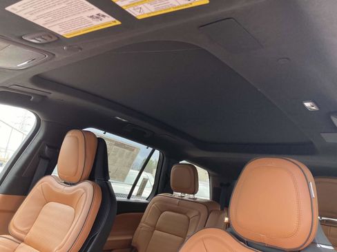 New 2025 Lincoln Aviator Black Label image 23