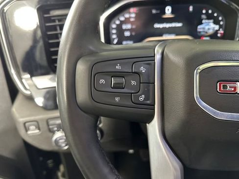 Used 2025 GMC Sierra 1500 Elevation image 15
