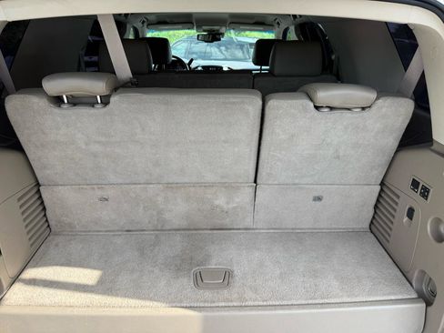 Used 2015 Chevrolet Tahoe LT w/ Luxury Package image 16