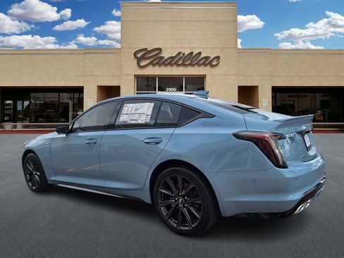 New 2026 Cadillac CT5 V image 5