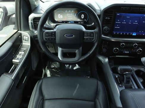 Used 2021 Ford F150 Lariat w/ Equipment Group 502A High AWD/4WD image 33