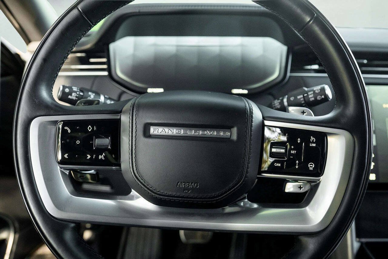 Used 2024 Land Rover Range Rover Long Wheelbase Autobiography AWD/4WD image 13