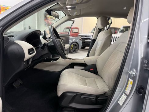 Used 2024 Honda HR-V LX image 11