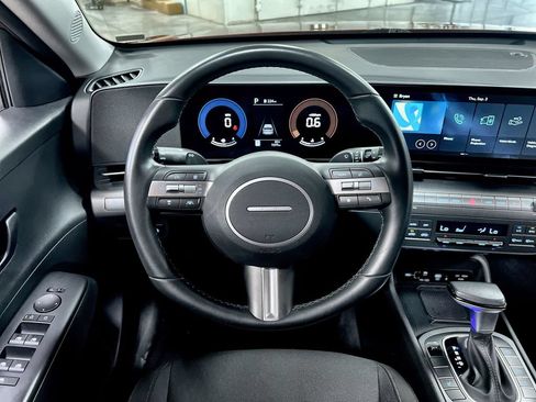 Used 2026 Hyundai Kona SEL Sport FWD image 17