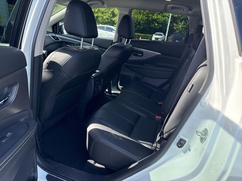 Certified 2024 Nissan Murano SV image 6