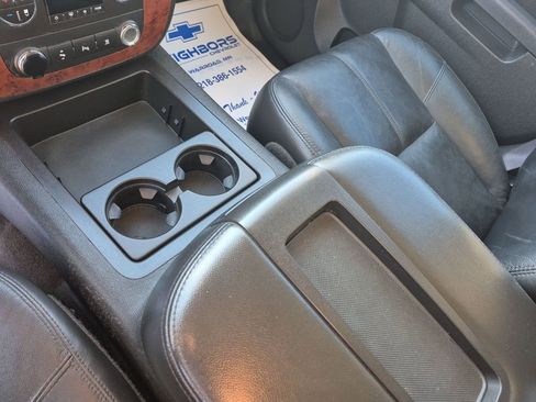 Used 2011 Chevrolet Silverado 2500 LTZ w/ LTZ Plus Package image 24