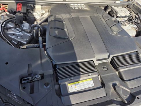 Used 2019 Audi Q7 3.0T Prestige w/ Prestige Package image 18