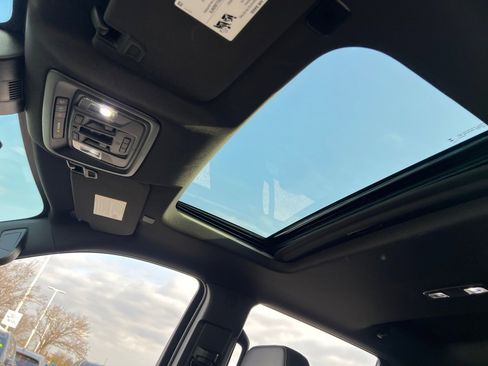 Used 2024 GMC Sierra 2500 AT4 w/ AT4 Premium Plus Package image 21