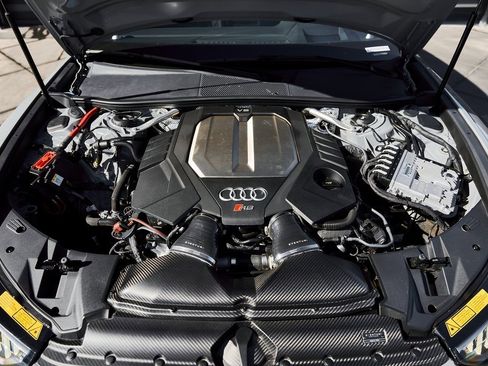 Used 2022 Audi RS 6 image 19