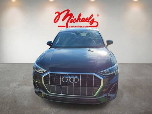 Used 2025 Audi Q3 2.0T Premium AWD/4WD image 2