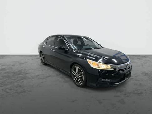 Used 2016 Honda Accord Sport image 6