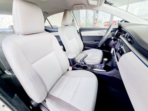 Used 2016 Toyota Corolla LE image 27