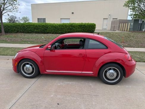 Used 2012 Volkswagen Beetle 2.5 image 6