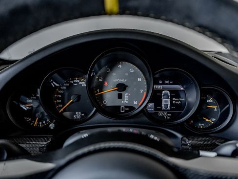 Certified 2018 Porsche 911 GT2 RS image 17