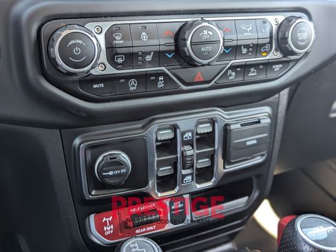 Used 2021 Jeep Gladiator Mojave image 28