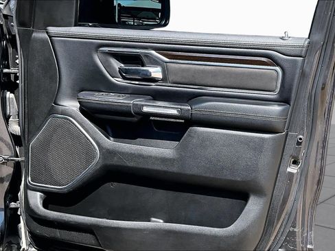Used 2022 RAM 1500 Laramie AWD/4WD image 20