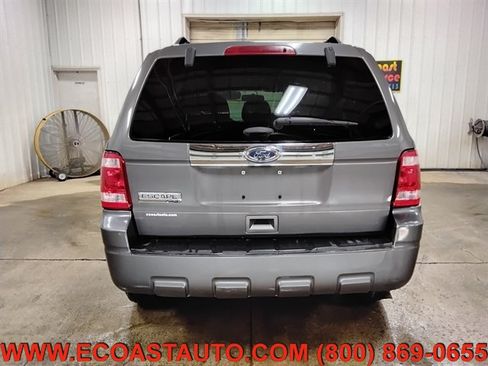 Used 2012 Ford Escape Limited FWD image 8