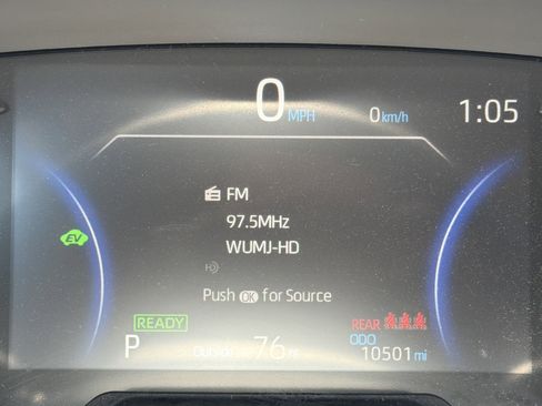 Used 2025 Toyota RAV4 LE AWD/4WD image 12
