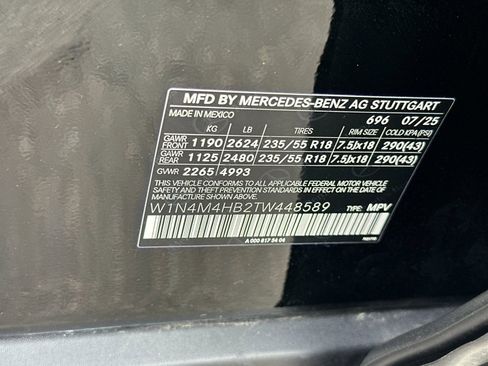 Certified 2026 Mercedes-Benz GLB 250 4MATIC image 33