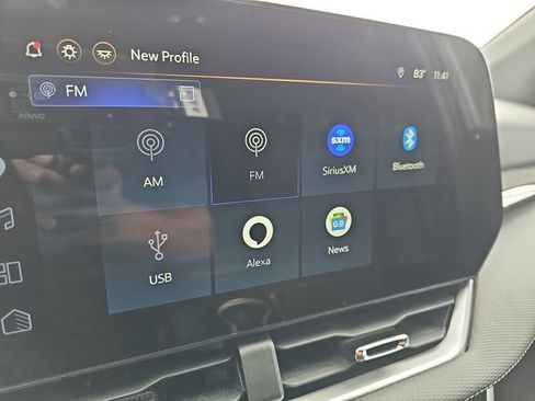 Used 2025 Chevrolet Equinox LT FWD image 22