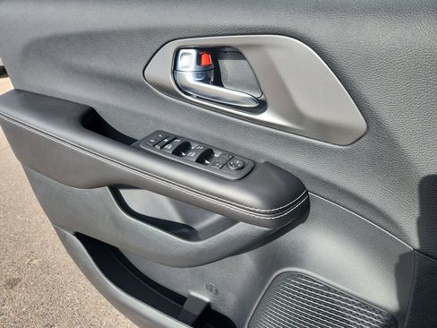 New 2026 Chrysler Voyager LX FWD image 6