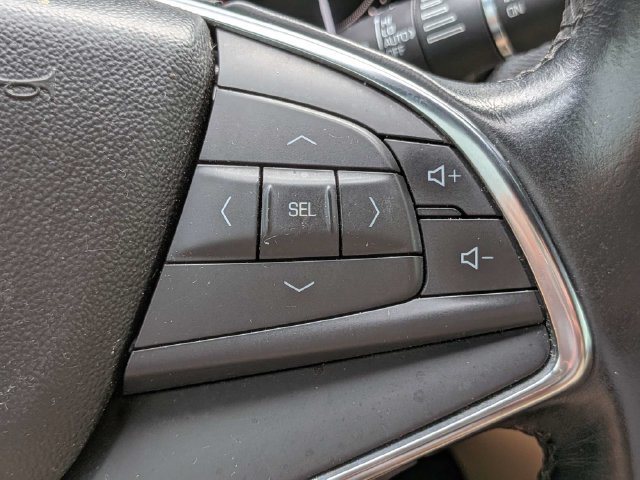 Used 2019 Cadillac XT5 FWD image 24