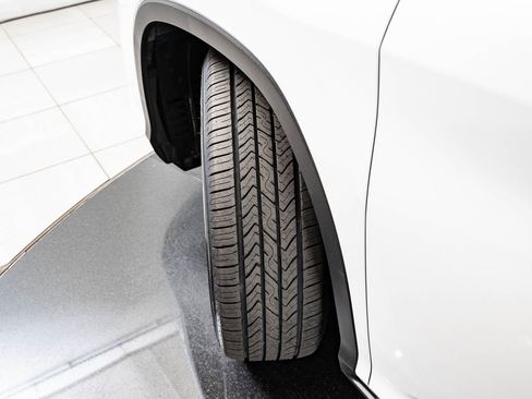 Used 2022 Lexus RX 450hL Luxury w/ Cold Area Package (CT) image 48