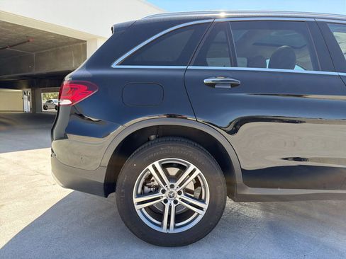 Used 2022 Mercedes-Benz GLC 300 image 5