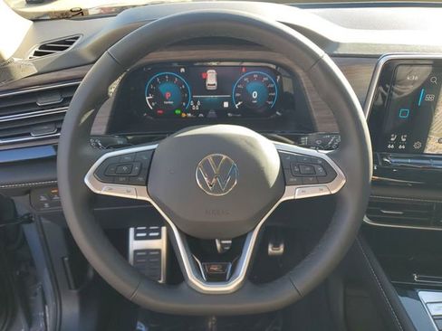 New 2026 Volkswagen Atlas SEL Premium R-Line AWD/4WD image 22