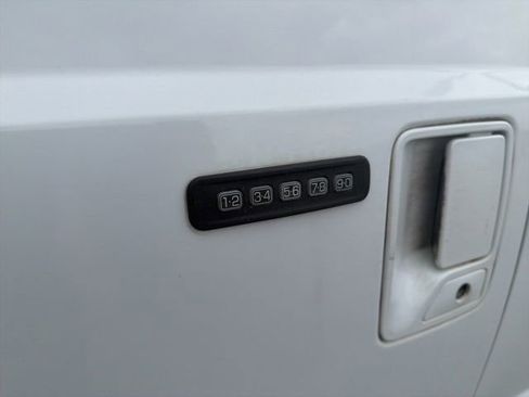 Used 2012 Ford F250 Lariat w/ Lariat Ultimate Pkg AWD/4WD image 10